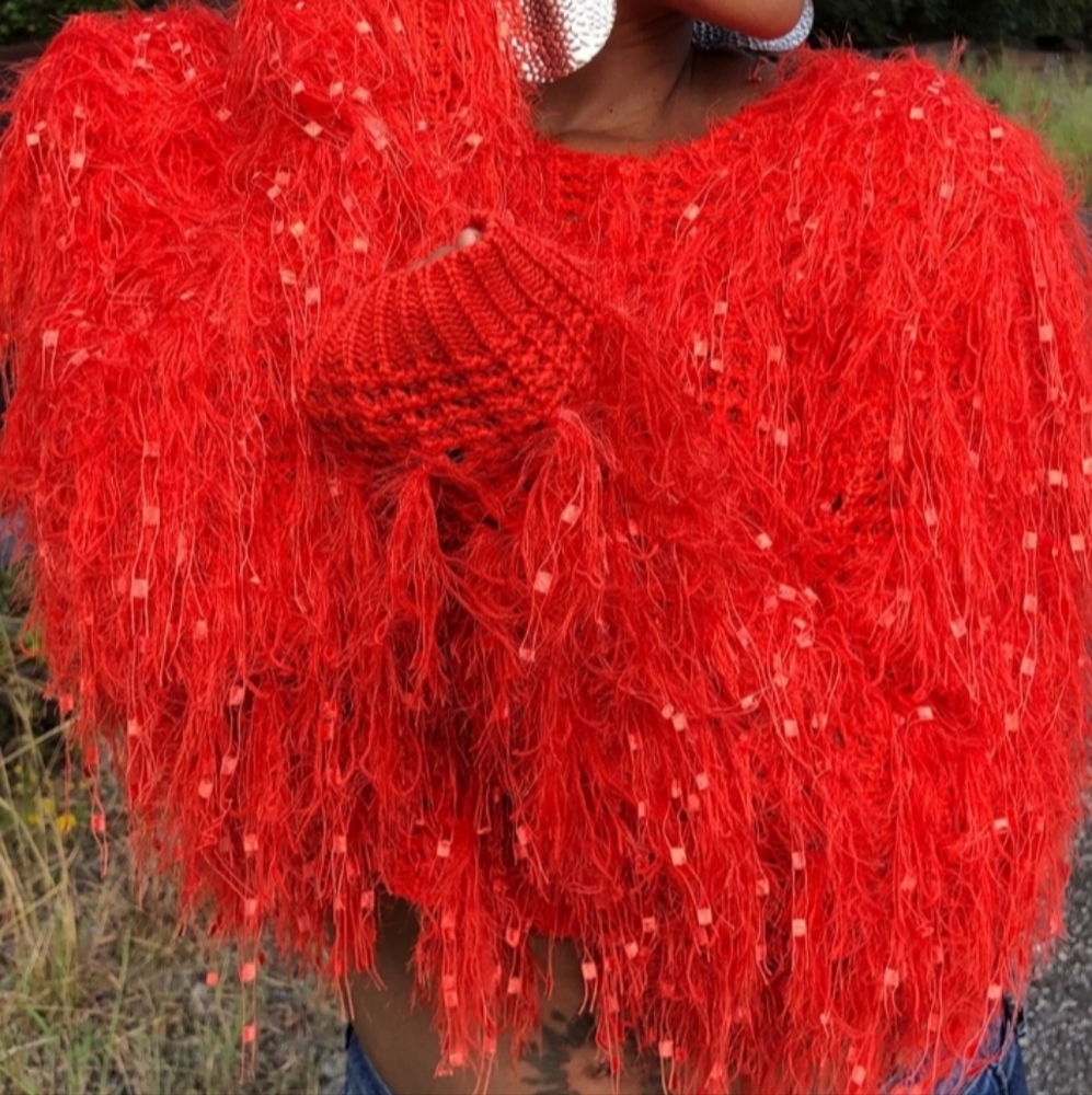 🌲Rehab Lab Shabby Chic Cropped Rustic Red Fringe Sweater🌲 - Picture 5 of 6